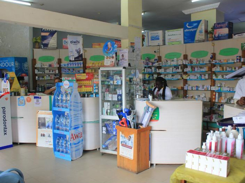 Pharmacie Laoulo 15