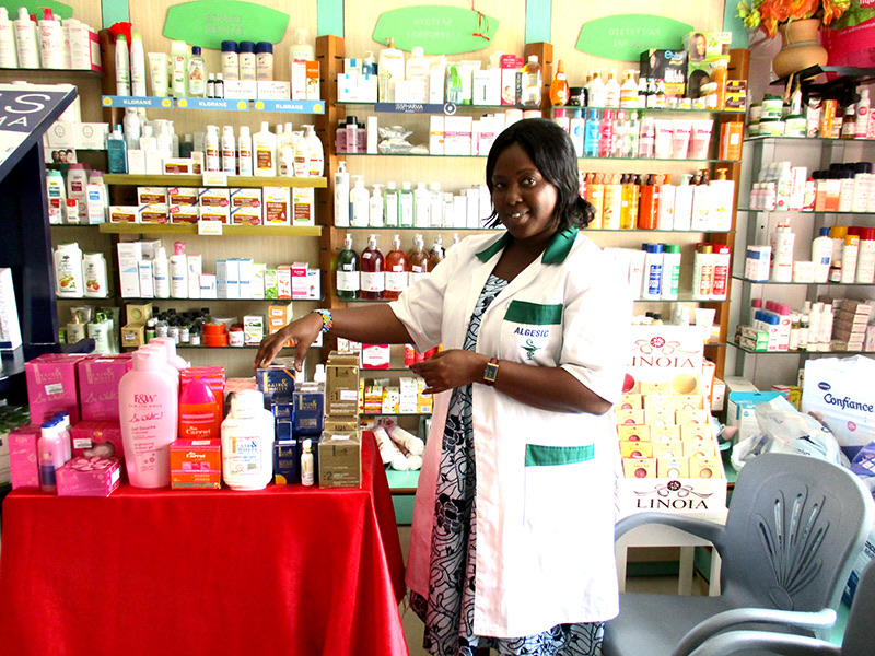 Pharmacie Laoulo 9